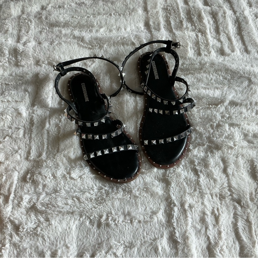 Cushionair studded sandals